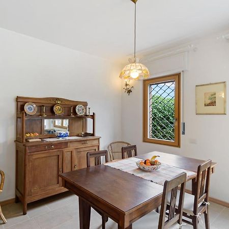 Como Lake Cosy Flat With Garden And Parking Appartement Cernobbio Buitenkant foto