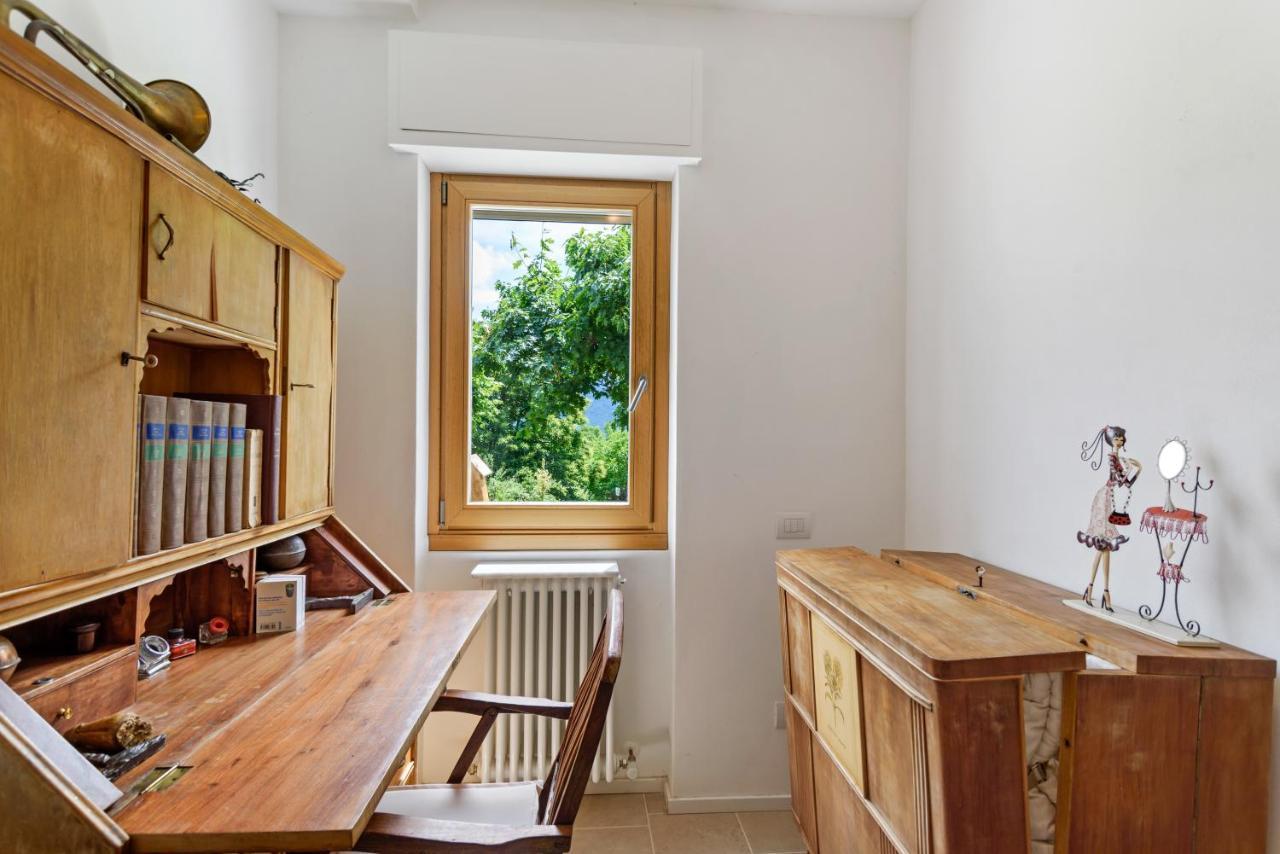 Como Lake Cosy Flat With Garden And Parking Appartement Cernobbio Buitenkant foto