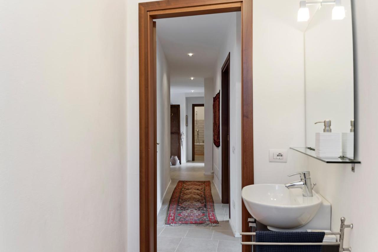 Como Lake Cosy Flat With Garden And Parking Appartement Cernobbio Buitenkant foto